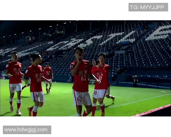 成都排球队的反击革新之路：重塑战术与团队精神的全新探索