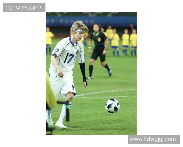 走近绿茵传奇透视足球明星背后的故事与梦想